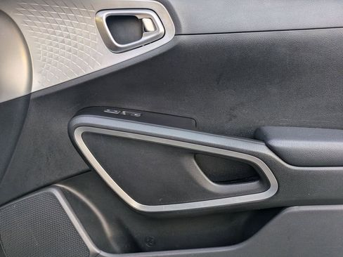 Used 2024 Kia Soul LX w/ Option Group 015 image 31