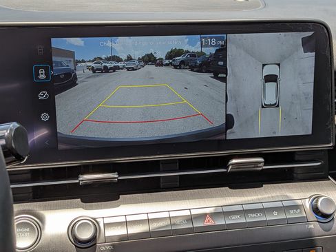 Used 2025 Hyundai Kona Limited FWD image 31