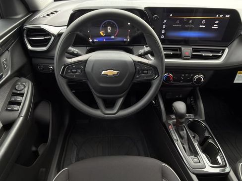 New 2026 Chevrolet TrailBlazer LS w/ LS Convenience Package FWD image 11