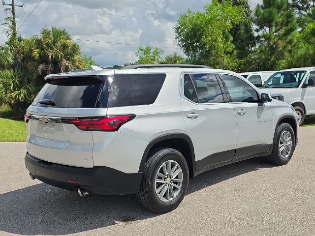 Certified 2022 Chevrolet Traverse LT FWD image 4