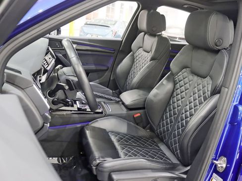 Used 2023 Audi SQ5 Prestige w/ Prestige Package AWD/4WD image 29