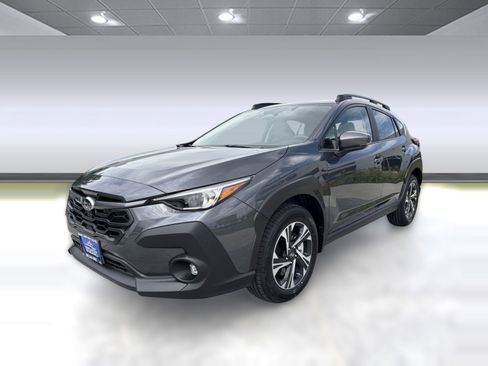 Used 2025 Subaru Crosstrek 2.0i Premium image 1