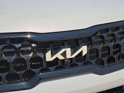 Used 2024 Kia Telluride SX Prestige X-Line AWD/4WD image 10