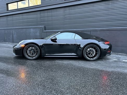 Certified 2026 Porsche 911 Carrera GTS image 2