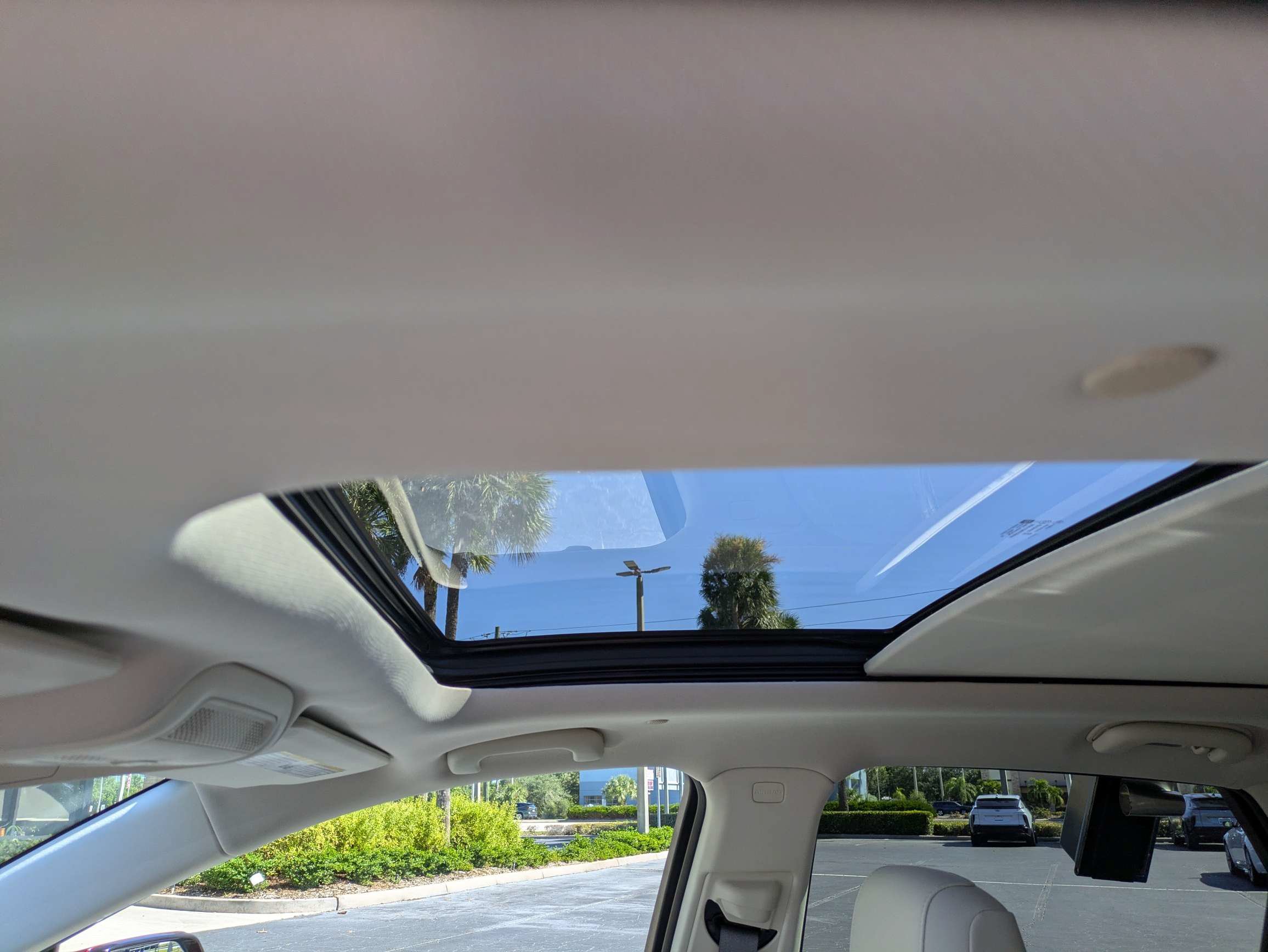 Used 2024 Cadillac XT5 Premium Luxury w/ Technology Package FWD image 19