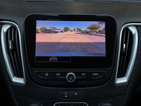 Used 2024 Chevrolet Malibu LT FWD image 38