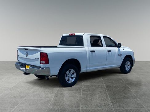 Used 2022 RAM 1500 Classic SLT w/ Electronics Group AWD/4WD image 5