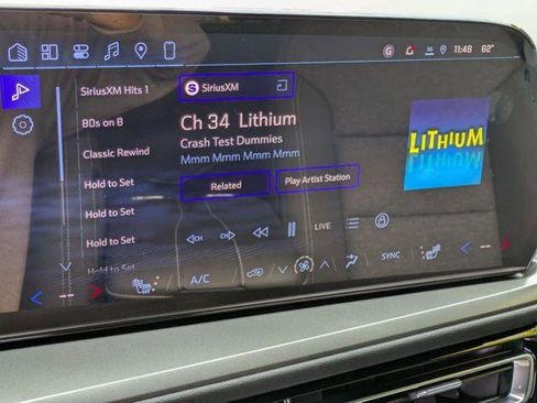 New 2026 Chevrolet Traverse LT w/ Driver Confidence Package FWD image 16