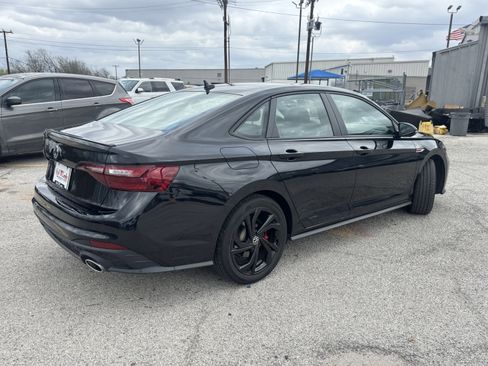 Used 2024 Volkswagen Jetta GLI Autobahn w/ GLI Black Package image 5
