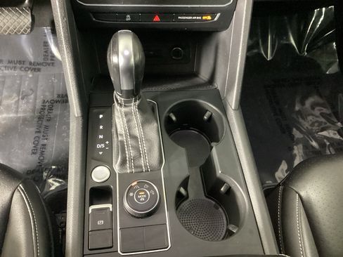 Used 2022 Volkswagen Atlas SE AWD/4WD image 28
