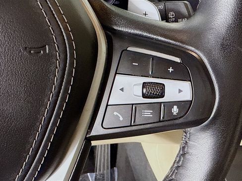 Used 2022 BMW X5 xDrive40i w/ Executive Package image 15