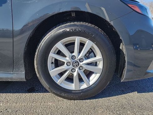 Used 2025 Toyota Camry LE image 12