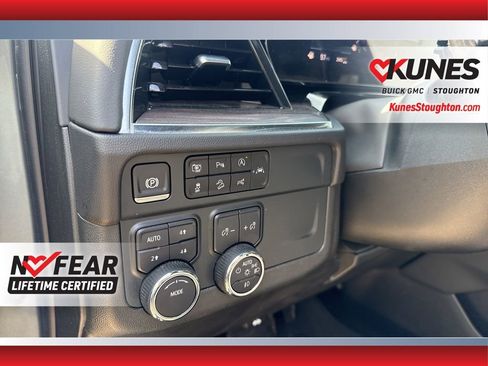 Used 2025 Chevrolet Tahoe Z71 AWD/4WD image 24