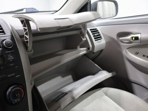 Used 2010 Toyota Corolla LE w/ All Weather Guard Pkg FWD image 25