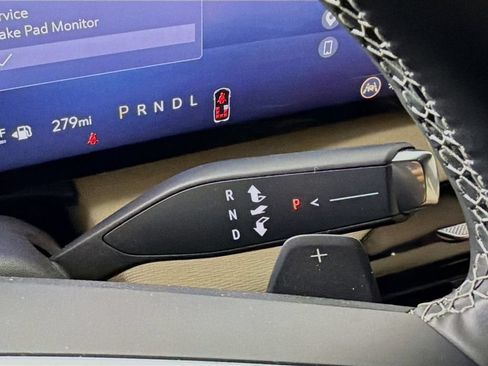 Used 2025 Buick Enclave Preferred FWD image 19