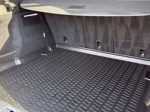 Used 2019 Audi Q5 Prestige w/ Prestige Package image 32