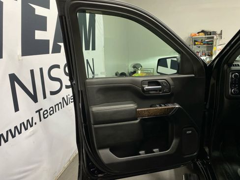 Used 2019 GMC Sierra 1500 Denali w/ Denali Ultimate Package image 9