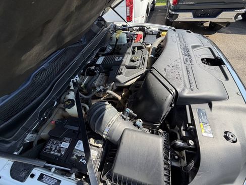 Used 2019 RAM 5500 Tradesman AWD/4WD image 19