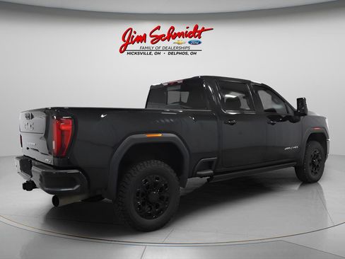 Used 2023 GMC Sierra 2500 AT4 w/ AT4 Premium Plus Package image 6