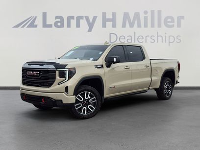 Used 2023 GMC Sierra 1500 AT4 w/ AT4 Premium Package