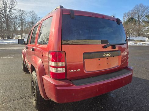 Used 2012 Jeep Liberty Sport w/ Popular Equipment Group image 7