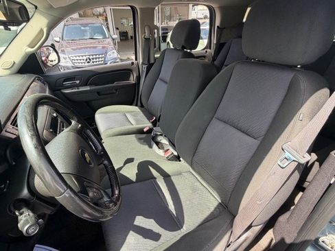 Used 2010 Chevrolet Tahoe LS RWD image 13