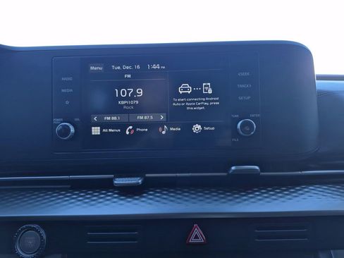 Certified 2023 Kia Carnival LX image 10