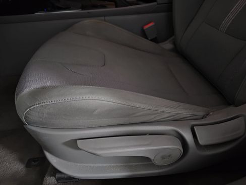 Used 2021 Hyundai Elantra SE FWD image 27