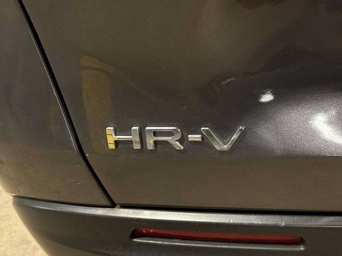 Used 2023 Honda HR-V LX image 24