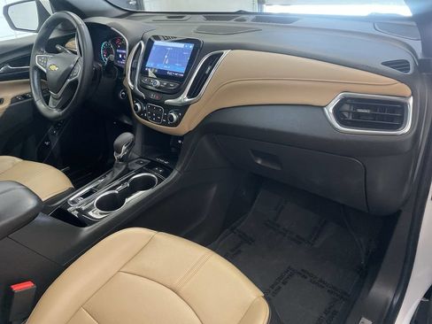 Used 2023 Chevrolet Equinox Premier AWD/4WD image 24