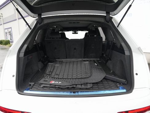 Used 2020 Audi SQ7 Prestige w/ Prestige Package image 15