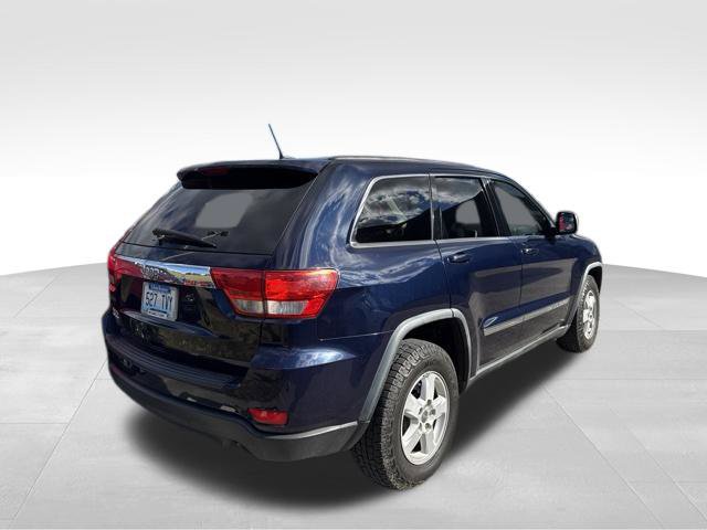 Used 2012 Jeep Grand Cherokee Laredo AWD/4WD image 4