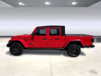Used 2024 Jeep Gladiator Sport AWD/4WD video 2