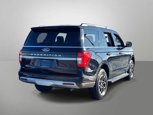 Used 2024 Ford Expedition XLT image 25