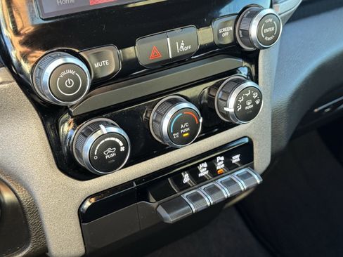 Used 2025 RAM 1500 Tradesman image 20