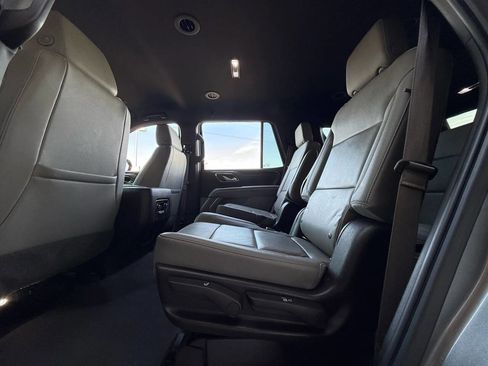 Used 2021 Chevrolet Tahoe Z71 image 24