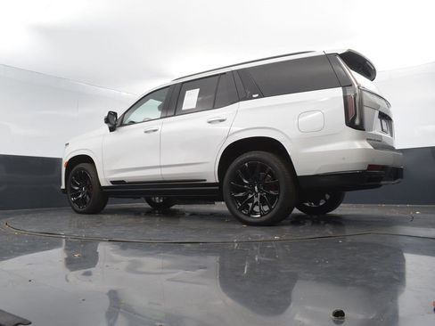 Used 2021 Cadillac Escalade Sport w/ Driver Assist Tech Package image 49