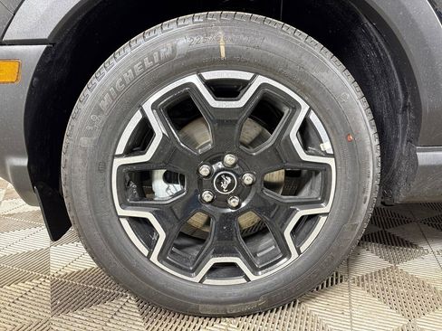 New 2026 Ford Bronco Sport Outer Banks w/ Outer Banks Tech Package+ AWD/4WD image 13
