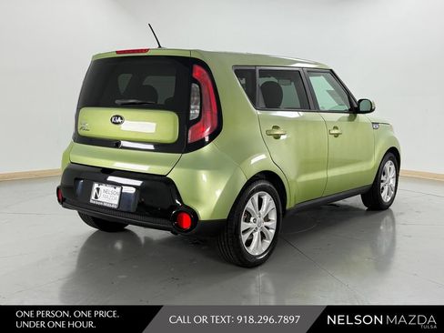 Used 2016 Kia Soul + FWD image 6