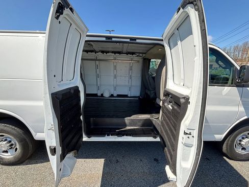 Used 2019 Chevrolet Express 2500 Extended w/ Driver Convenience Package image 30