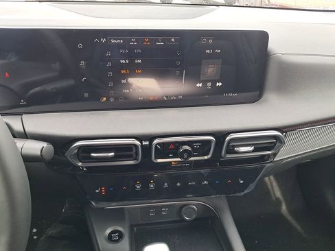 New 2026 Nissan Sentra SR w/ SR Premium Package image 19