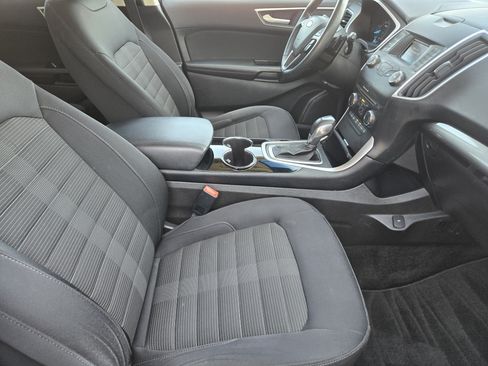 Used 2018 Ford Edge SEL FWD image 16