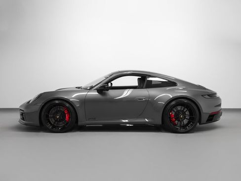 Certified 2022 Porsche 911 Carrera 4 GTS AWD/4WD image 2