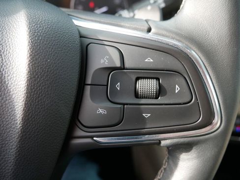 Used 2023 Buick Envision Essence AWD/4WD image 21