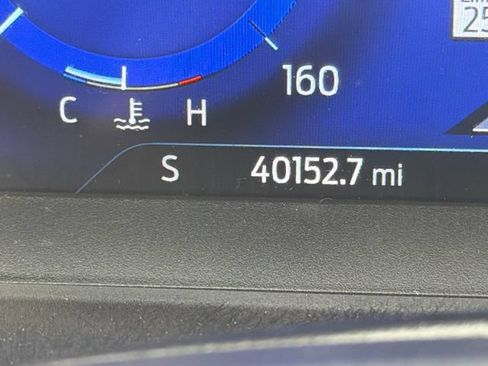 Used 2020 Ford Explorer Platinum w/ Premium Technology Package AWD/4WD image 28