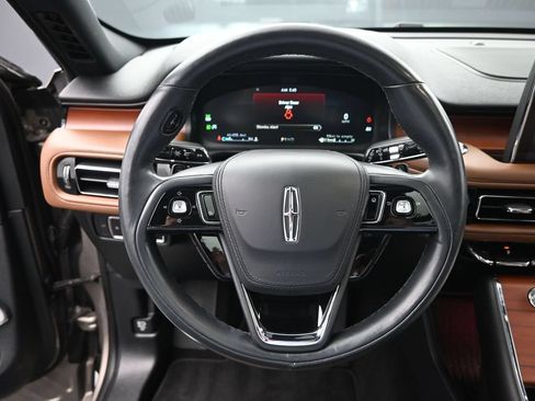Used 2020 Lincoln Aviator Reserve w/ Equipment Group 202A AWD/4WD image 15