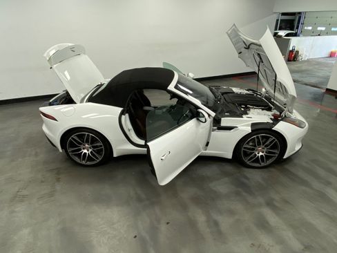 Used 2020 Jaguar F-TYPE Convertible Auto P300 image 57