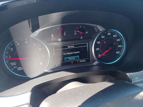 Used 2018 Chevrolet Traverse LT image 5