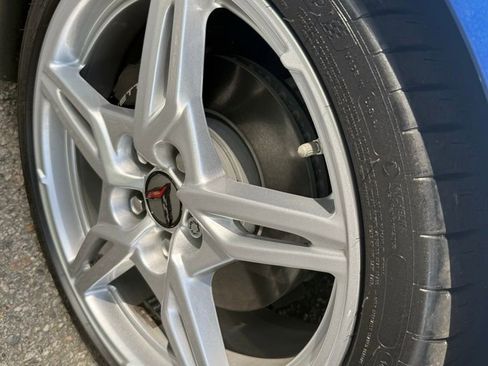 Used 2023 Chevrolet Corvette Stingray Preferred Conv w/ 2LT image 2