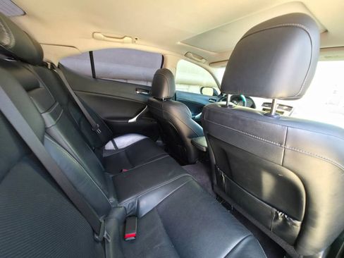 Used 2010 Lexus IS 250 RWD image 12
